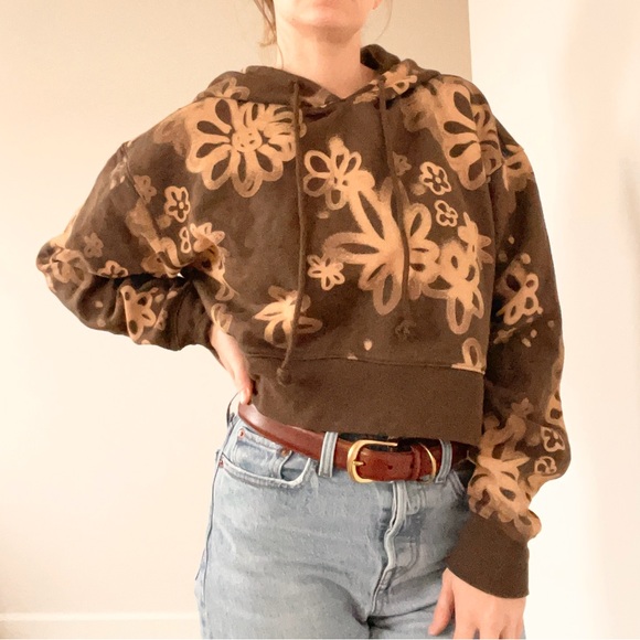 Wild Fable Brown Floral Cropped Sweatshirt - Picture 1 of 4